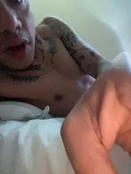 AlphaMasterXxx online show from 10-18-25, 08:53