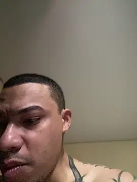 AlphaMasterXxx online show from 12-21-25, 09:22