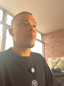 AlphaMasterXxx online show from 06-18-26, 07:07