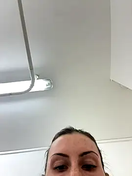 MilaRenee online show from 09-26-25, 05:50