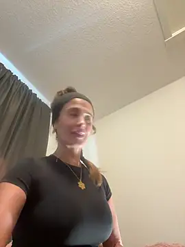 Snapshot of Alona_Brown chatting on 03-30-26, 07:04 Alona Brown online show from 03-30-26, 07:04