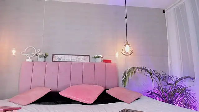 im sofii18 online show from 09-26-25, 08:02