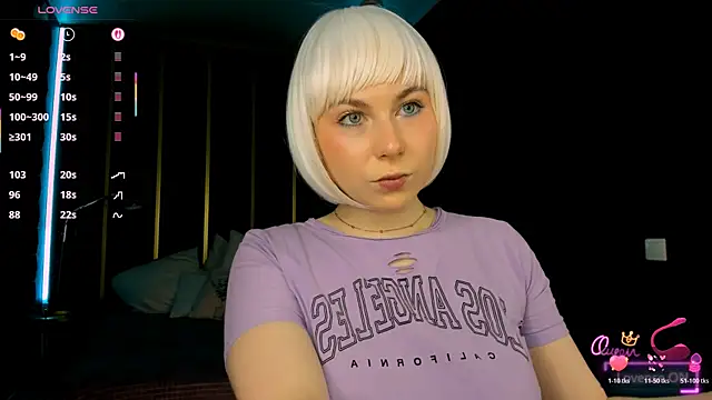 EvaCrosby online show from 06-20-26, 03:37