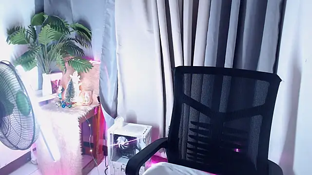 pinkcock froi2305 online show from 11-18-25, 04:39