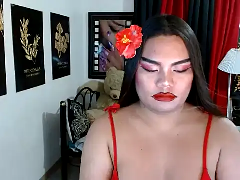 TSbrianaHugeCock online show from 04-30-26, 10:03