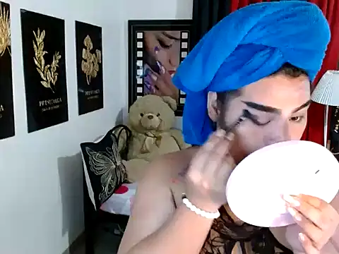 TSbrianaHugeCock online show from 05-04-26, 02:57