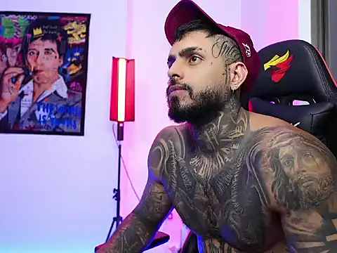 logan hugh8 online show from 11-04-25, 06:45