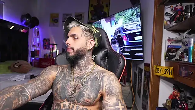 logan hugh8 online show from 03-19-26, 06:12