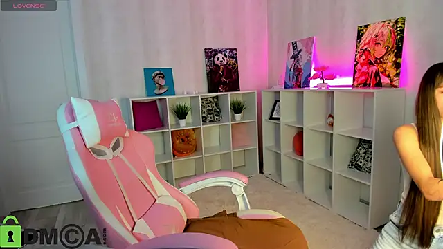 lasly moon online show from 09-12-25, 08:14