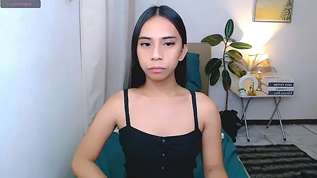 Snapshot of scarlet_smith7 chatting on 06-24-26, 12:09 scarlet smith7 online show from 06-24-26, 12:09