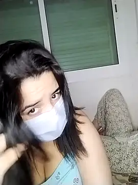 Snapshot of maria_sexyyyy chatting on 10-10-25, 03:38 maria sexyyyy online show from 10-10-25, 03:38