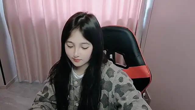 Snapshot of xxz98 chatting on 04-24-26, 03:31 xxz98 online show from 04-24-26, 03:31