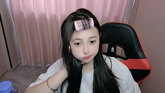 Snapshot of xxz98 chatting on 04-30-26, 07:58 xxz98 online show from 04-30-26, 07:58