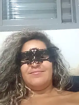 RaphinhaSanches online show from 12-04-25, 11:46