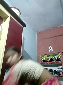 Laxmixx2 online show from 10-26-25, 01:22