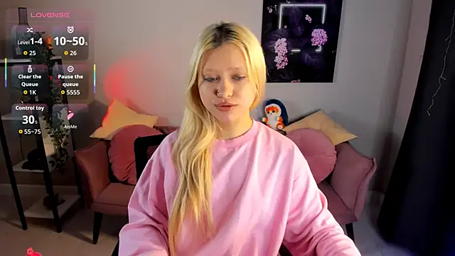 Millie Vanillies online show from 12-19-25, 01:29