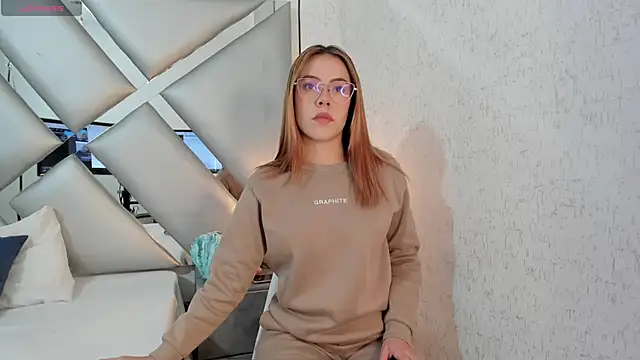 CRISTALEVANS VC online show from 09-17-25, 12:40