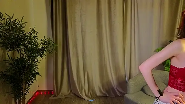 Snapshot of TiannaBorlace chatting on 03-24-26, 01:10 TiannaBorlace online show from 03-24-26, 01:10