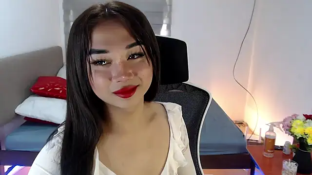 Snapshot of SultryCyraFoxmore chatting on 09-14-25, 01:38 SultryCyraFoxmore online show from 09-14-25, 01:38