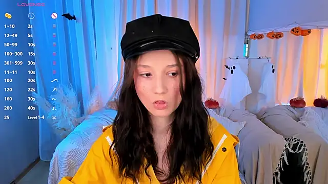 MilliMouse online show from 10-31-25, 11:06