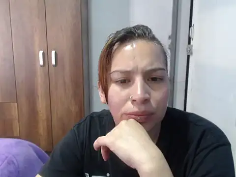 cloequeen15 online show from 11-13-25, 12:48