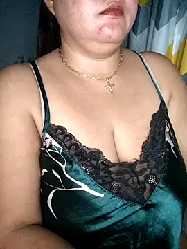 Snapshot of lady_rosie chatting on 02-27-26, 01:11 lady rosie online show from 02-27-26, 01:11