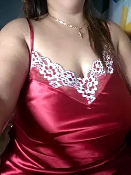 Snapshot of lady_rosie chatting on 03-12-26, 01:50 lady rosie online show from 03-12-26, 01:50