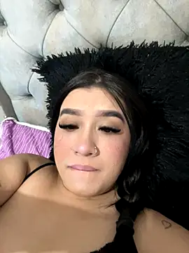 Aliciawhitee online show from 12-05-25, 02:20