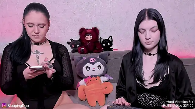 Threesomebabes online show from 05-13-26, 04:15