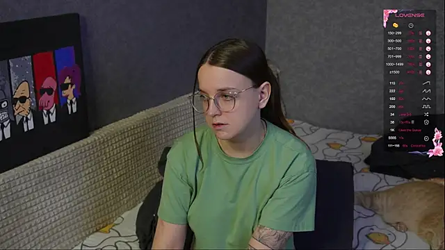 Snapshot of Violetwin chatting on 03-30-26, 04:41 Violetwin online show from 03-30-26, 04:41