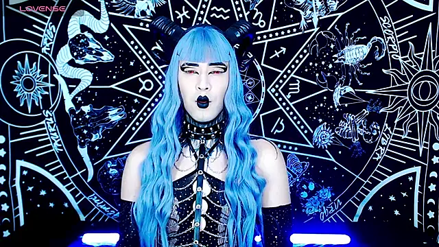 naomi satan online show from 10-09-25, 02:37