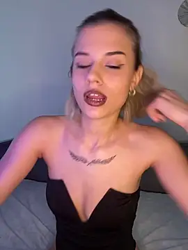 AishaKali online show from 02-04-26, 09:48