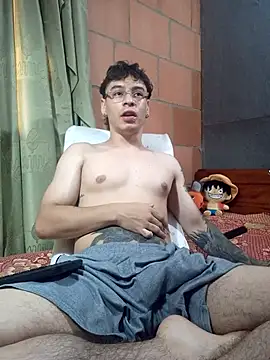 Killua Zoldyck420 online show from 01-19-26, 04:00