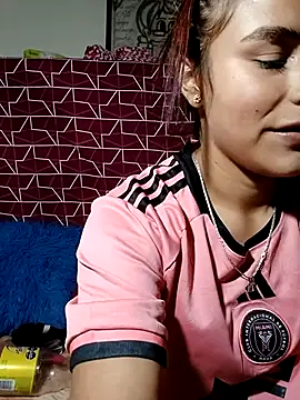 Zayra Velisse online show from 09-12-25, 04:56
