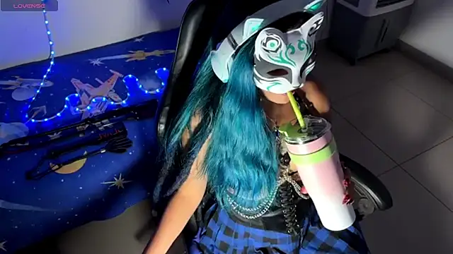 bluesubmissive online show from 10-21-25, 03:40