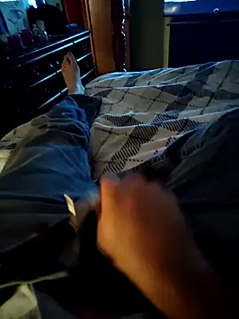 Snapshot of Cuck1978lance chatting on 03-25-26, 02:50 Cuck1978lance online show from 03-25-26, 02:50