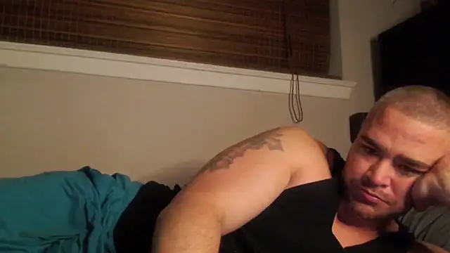 Snapshot of Dallasbest214 chatting on 09-22-25, 06:15 Dallasbest214 online show from 09-22-25, 06:15