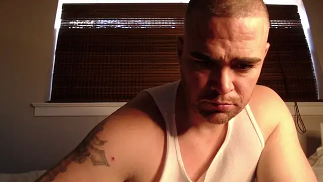 Snapshot of Dallasbest214 chatting on 10-12-25, 04:06 Dallasbest214 online show from 10-12-25, 04:06