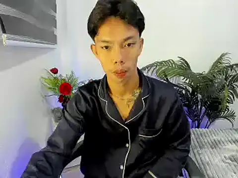 jersthebigfuckerxxx online show from 10-01-25, 04:29