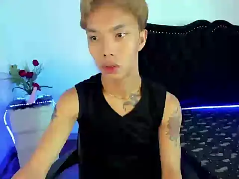 jersthebigfuckerxxx online show from 10-13-25, 04:23