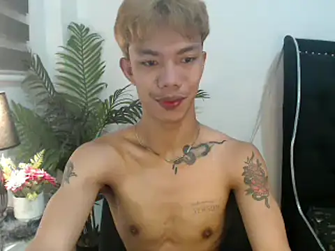 jersthebigfuckerxxx online show from 11-10-25, 04:33