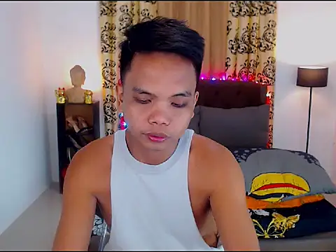 XExtraServiceManX online show from 09-17-25, 03:14