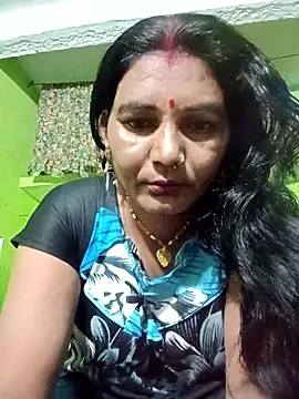 Snapshot of ZIVAA chatting on 02-18-26, 03:35 ZIVAA online show from 02-18-26, 03:35