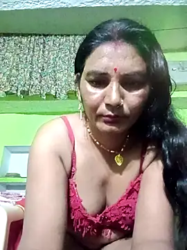 Snapshot of ZIVAA chatting on 02-19-26, 03:46 ZIVAA online show from 02-19-26, 03:46