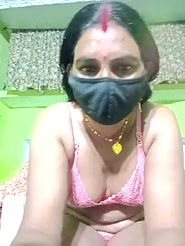 Snapshot of ZIVAA chatting on 04-16-26, 08:04 ZIVAA online show from 04-16-26, 08:04
