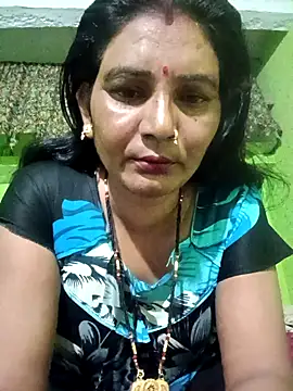 Snapshot of ZIVAA chatting on 04-23-26, 04:57 ZIVAA online show from 04-23-26, 04:57