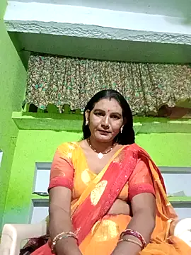 Snapshot of ZIVAA chatting on 04-27-26, 08:12 ZIVAA online show from 04-27-26, 08:12