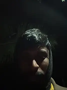 Snapshot of 96Rohon chatting on 11-17-25, 06:03 96Rohon online show from 11-17-25, 06:03