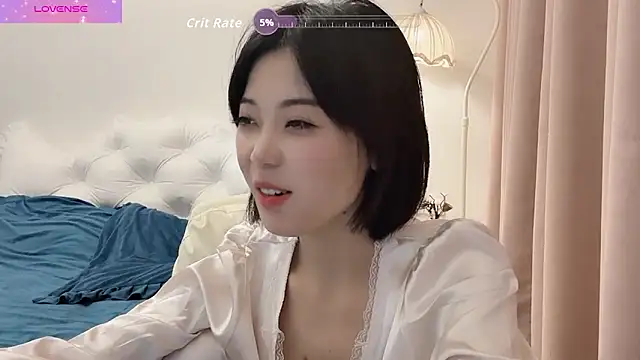 Snapshot of bao-bao- chatting on 10-17-25, 09:50 bao-bao- online show from 10-17-25, 09:50