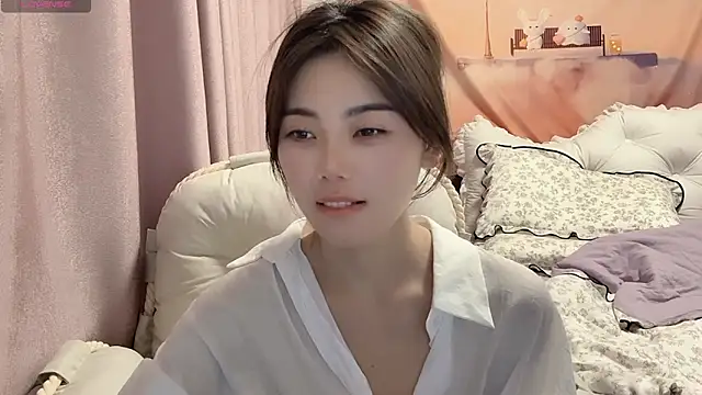 Snapshot of bao-bao- chatting on 06-12-26, 03:22 bao-bao- online show from 06-12-26, 03:22